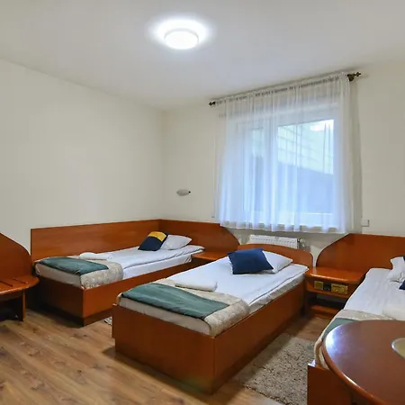 Resort Lesny Osrodek Szkoleniowy W Puszczykowie