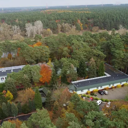 Resort Lesny Osrodek Szkoleniowy W Puszczykowie Puszczykowo