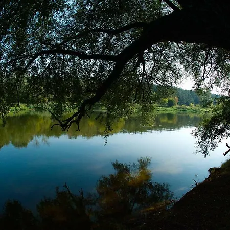 Lesny Osrodek Szkoleniowy W Puszczykowie Resort