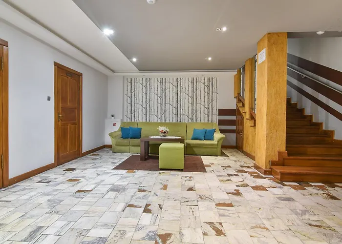 Lesny Osrodek Szkoleniowy W Puszczykowie * Puszczykowo